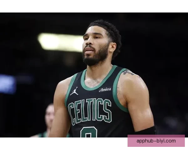 塔图姆突破14000分成历史第五年轻前锋仅次于詹杜瓜